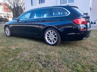 Gebraucht BMW 520 184 PS (135 kW) 2012 Schwarz Kombi
