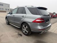 Gebraucht Mercedes ML350 258 PS (189 kW) 2012 Silber SUV