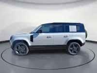 Neu Land Rover Defender SE Dynamic 200 PS (147 kW) 2026 Grau SUV
