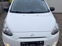 Gebraucht Mitsubishi Space Star Classic Collection 71 PS (52 kW) 2014 Weiß Van / Kleinbus