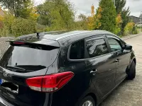 Gebraucht Kia Carens 135 PS (99 kW) 2016 Schwarz Van / Kleinbus
