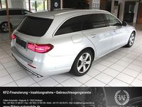 Gebraucht Mercedes E220 Avantgarde 194 PS (142 kW) 2018 Silber Kombi