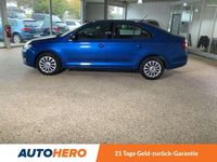 Gebraucht Skoda Rapid Active 95 PS (69 kW) 2019 Modra race/race blue Limousine