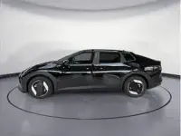 Neu Kia EV4 GT-Line 150 kW (204 PS) 2025 Schwarz (auroraschwarz metallic) Kleinwagen