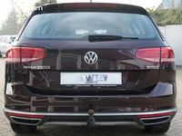 Gebraucht VW Passat Alltrack 220 PS (161 kW) 2018 Rot Kombi