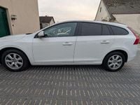 Gebraucht Volvo V60 114 PS (83 kW) 2014 Weiß Kombi