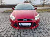 Gebraucht Ford Focus Titanium 125 PS (91 kW) 2013 Rot Limousine