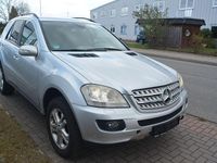 Gebraucht Mercedes ML320 Sport 224 PS (164 kW) 2007 Schwarz SUV