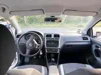 Gebraucht VW Polo 75 PS (55 kW) 2015 Weiß Kombi