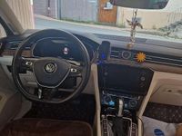 Gebraucht VW Passat Highline 150 PS (110 kW) 2017 Rot Limousine