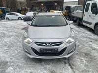 Gebraucht Hyundai i40 Edition 136 PS (100 kW) 2014 Silber Kombi