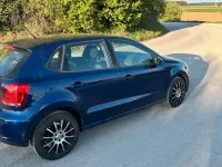 Gebraucht VW Polo 105 PS (77 kW) 2013 Blau Kleinwagen