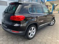 Gebraucht VW Tiguan Sport 125 PS (91 kW) 2016 Deep black perleffekt (metallic) SUV