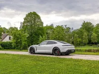 Second-hand Porsche Taycan GTS 380 kW (517 CP) 2023 Alb Berlinǎ