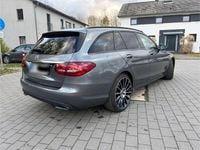 Gebraucht Mercedes C180 122 PS (89 kW) 2019 Grau Kombi