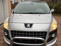Gebraucht Peugeot 3008 Active 156 PS (114 kW) 2011 Silber Kombi