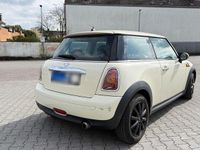 Gebraucht Mini ONE Pepper 95 PS (69 kW) 2008 Weiß Kleinwagen