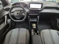 Neu Peugeot 2008 Allure 136 PS (100 kW) 2026 Blau SUV
