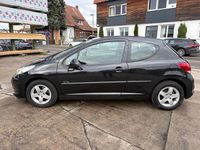 Gebraucht Peugeot 207 Urban Move 95 PS (69 kW) 2010 Schwarz Kleinwagen