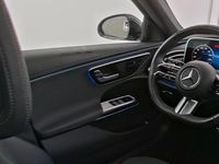 Gebraucht Mercedes E300 AMG 313 PS (230 kW) 2024 Metalliclack obsidianschwarz metallic Kombi