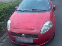 Gebraucht Fiat Punto 77 PS (56 kW) 2009 Rot Kleinwagen
