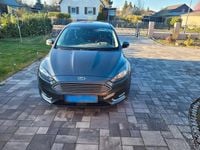Gebraucht Ford Focus Titanium 150 PS (110 kW) 2016 Grau Kombi