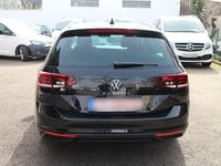 Gebraucht VW Passat Business 150 PS (110 kW) 2022 Schwarz Kombi