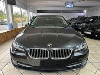 Gebraucht BMW 520 Sport Line 184 PS (135 kW) 2012 Grau Limousine