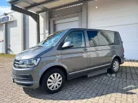 Gebraucht VW Transporter 150 PS (110 kW) 2016 Grau Van