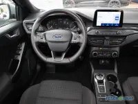 Używany Ford Focus ST-Line 125 KM (91 kW) 2020 Srebrny Kombi