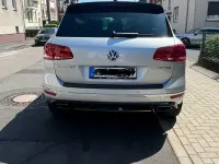 Gebraucht VW Touareg R-line 262 PS (192 kW) 2017 Silber SUV