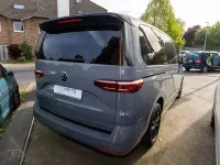 Gebraucht VW Multivan Edition 150 PS (110 kW) 2024 Grau Van / Kleinbus