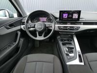 Gebraucht Audi A4 163 PS (119 kW) 2021 Florettsilber Kombi