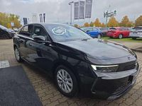 Neu Opel Astra Edition 131 PS (96 kW) 2025 Lackierung schwarz perla nera/ Limousine