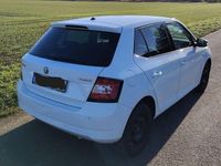 Gebraucht Skoda Fabia Drive 90 PS (66 kW) 2017 Weiß Kleinwagen