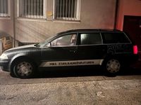 Gebraucht VW Passat 106 PS (77 kW) 2004 Schwarz Kombi