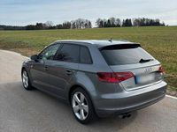 Gebraucht Audi A3 S-Line 125 PS (91 kW) 2015 Grau Kombi
