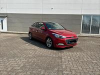 Gebraucht Hyundai i20 75 PS (55 kW) 2015 Kleinwagen