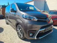 Gebraucht Toyota Proace Verso Team 177 PS (130 kW) 2023 Grau Kombi