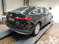 Second-hand Audi e-tron Advanced 300 kW (408 CP) 2022 Negru SUV