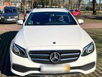 Gebraucht Mercedes E300 306 PS (225 kW) 2019 Weiß Kombi