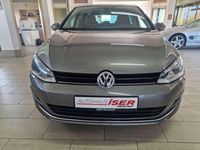 Gebraucht VW Golf VII LOUNGE 110 PS (80 kW) 2016 Limestone grey Limousine