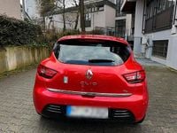 Gebraucht Renault Clio IV Intens 90 PS (66 kW) 2017 Rot Limousine