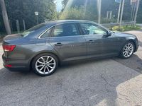 Gebraucht Audi A4 S-Line 190 PS (139 kW) 2019 Grau Limousine