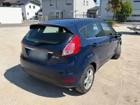 Gebraucht Ford Fiesta Titanium 80 PS (58 kW) 2014 Blau Kleinwagen