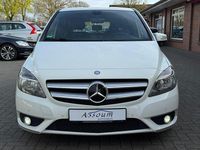 Gebraucht Mercedes B180 Sport 109 PS (80 kW) 2012 Weiß Van / Kleinbus
