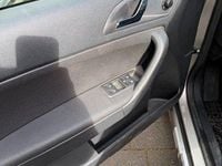 Gebraucht Skoda Yeti Drive 150 PS (110 kW) 2017 Beige SUV