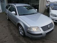 Gebraucht VW Passat 101 PS (74 kW) 2004 Silber Kombi