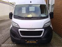 Gebraucht Peugeot Boxer 140 PS (102 kW) 2024 Lackierung weiss icy/deckende Van