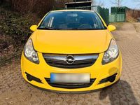 Gebraucht Opel Corsa Edition 69 PS (50 kW) 2010 Gelb Kleinwagen